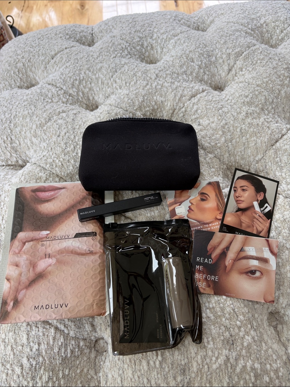 MaddLuvv Black Brow Styling Kit with Travel Case.   Never used,  Dark Brown
